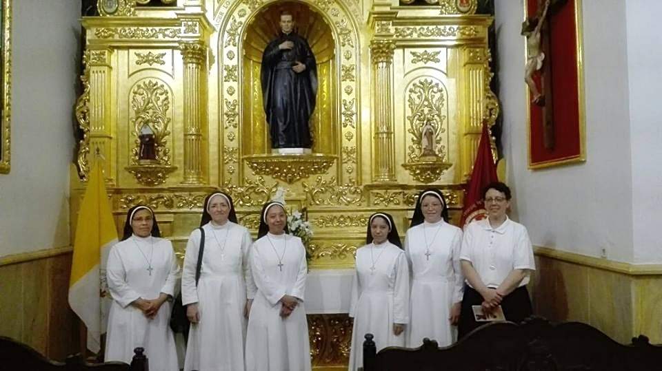 Capilla de las Siervas de los Pobres (Gijón)