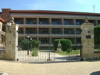 Casa Asilo de Sancti Spiritus y Santa Ana (Medina de Rioseco)