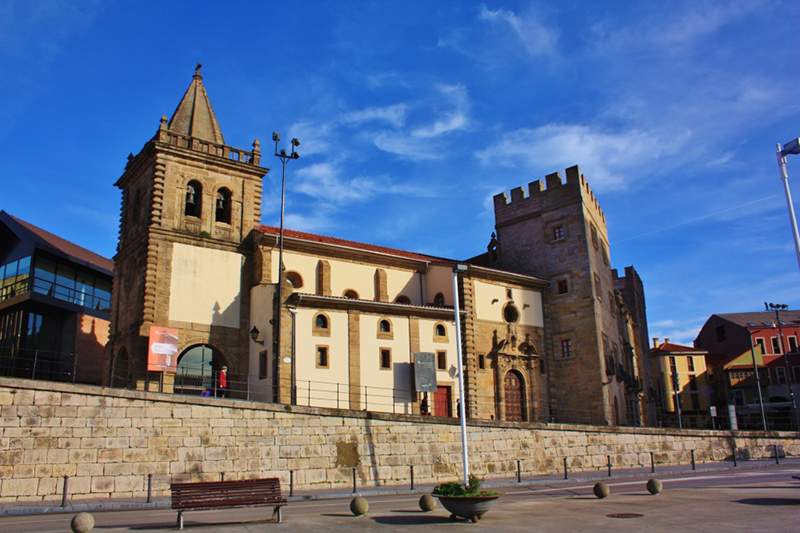 Colegiata de San Juan Bautista (Gijón)