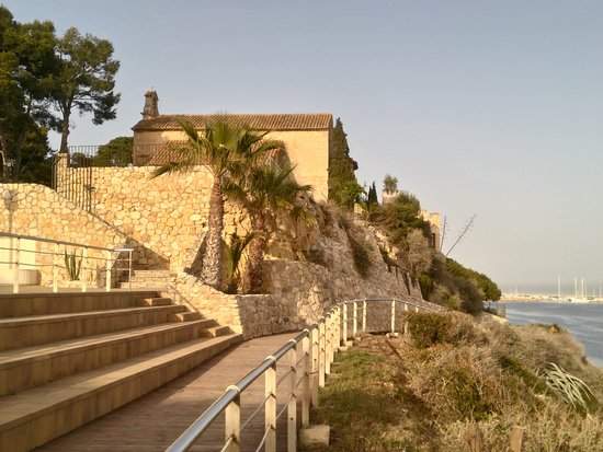 Ermita de la Mare de Déu de Berà (Roda de Berà)