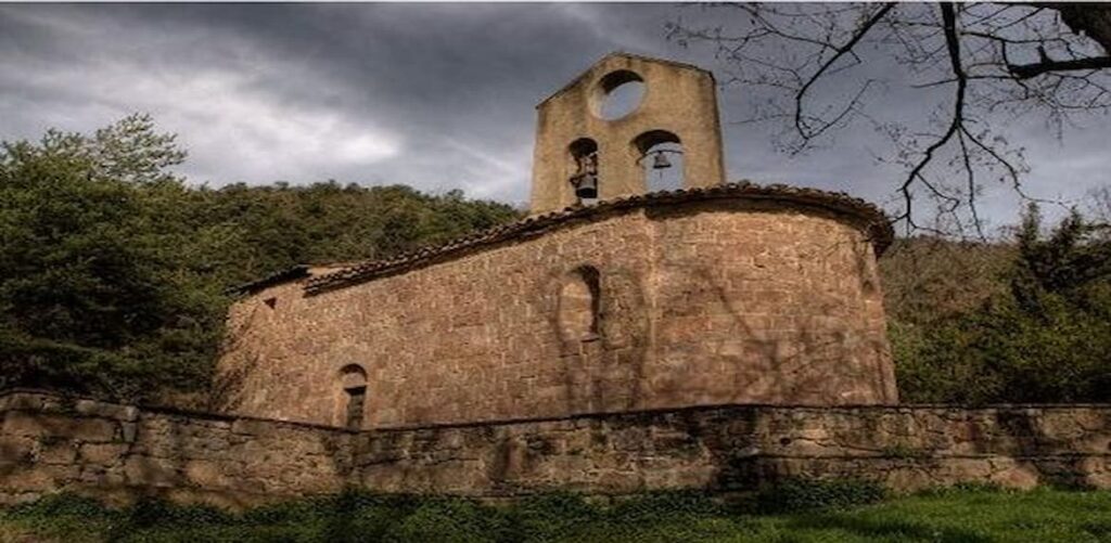Iglesia de Santa Llúcia de Puigmal (Sant Joan de les Abadesses)
