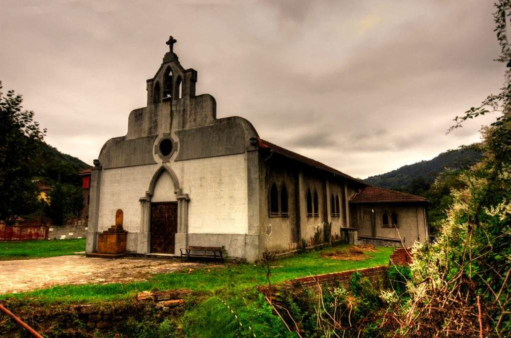 Parroquia de Ablaña (Ablaña)