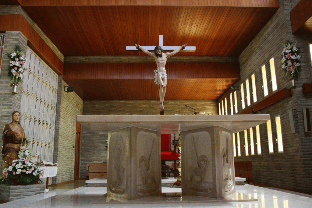 Parroquia de María Madre de la Iglesia (Alicante)