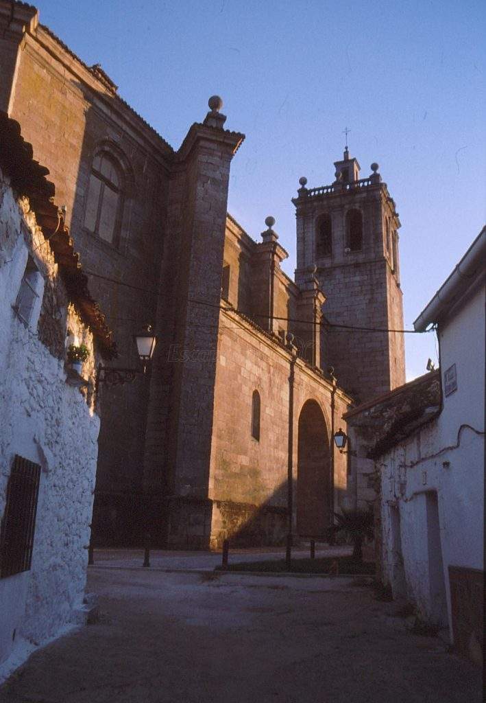 Parroquia de Nuestra Señora de la Nava (Navamorcuende)