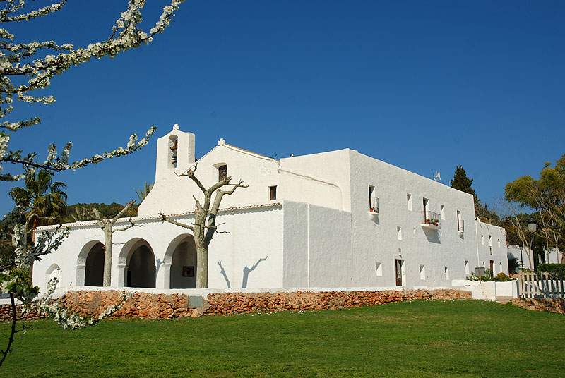 Parroquia de Sant Carles (Sant Carles de Peralta)