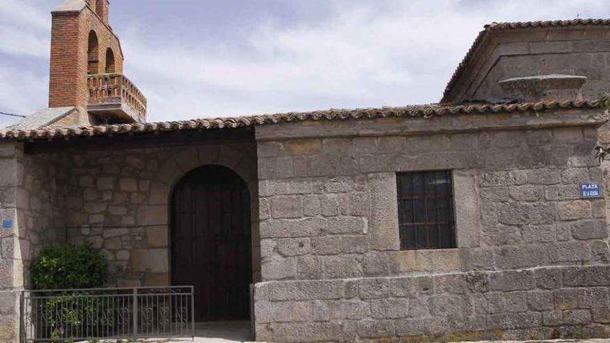 Parroquia de Santa Colomba de Formariz de Sayago (Villar del Buey)