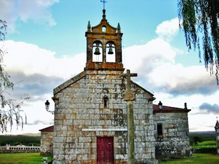 Parroquia de Santa Eulalia de Tines (Tines)