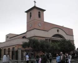 Parroquia del Buen Pastor y San Juan de la Cruz (Sevilla)