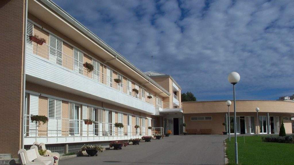 Residencia Tercera Edad (Barbastro)